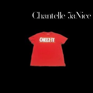 Kellogg cheezits graphic tee. Red. Size Large
